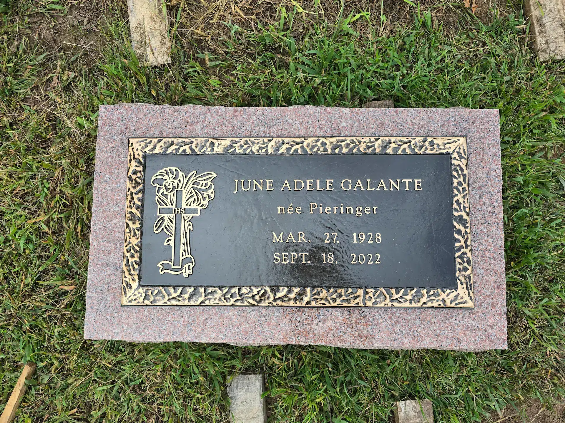Bronze Headstone Plaque hand-carved by Headstone Plaque Shop in NJ — image 4